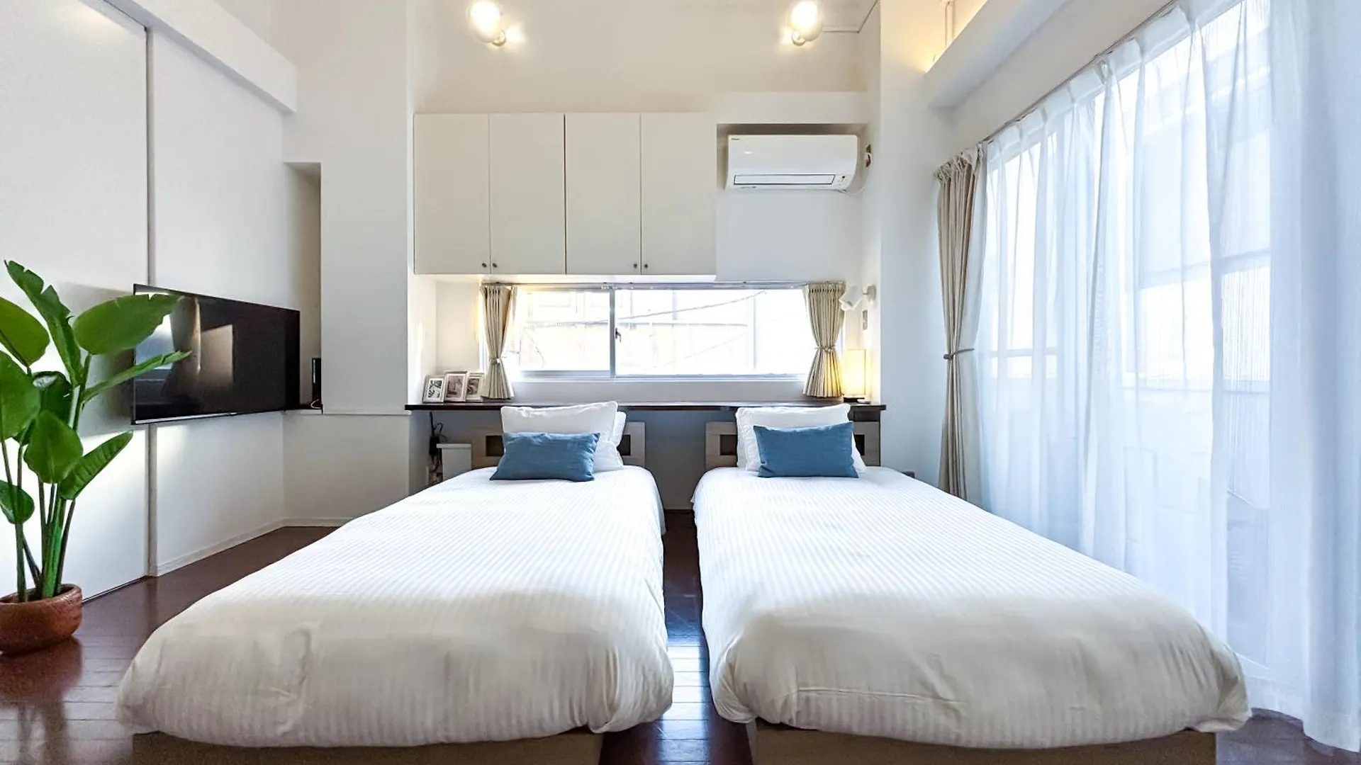 Elle Nippombashi Apartment Osaka