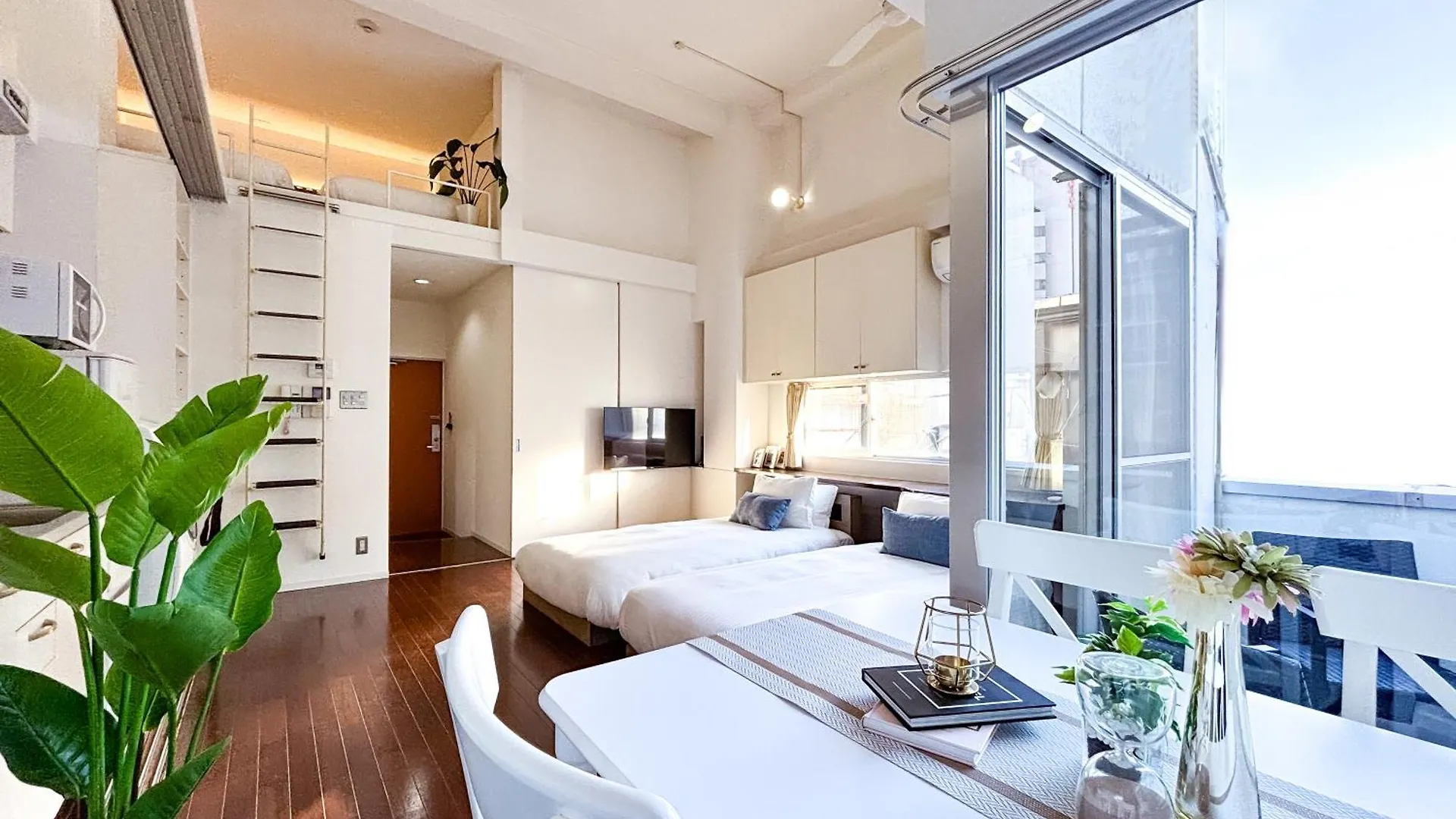 Elle Nippombashi Apartment Osaka