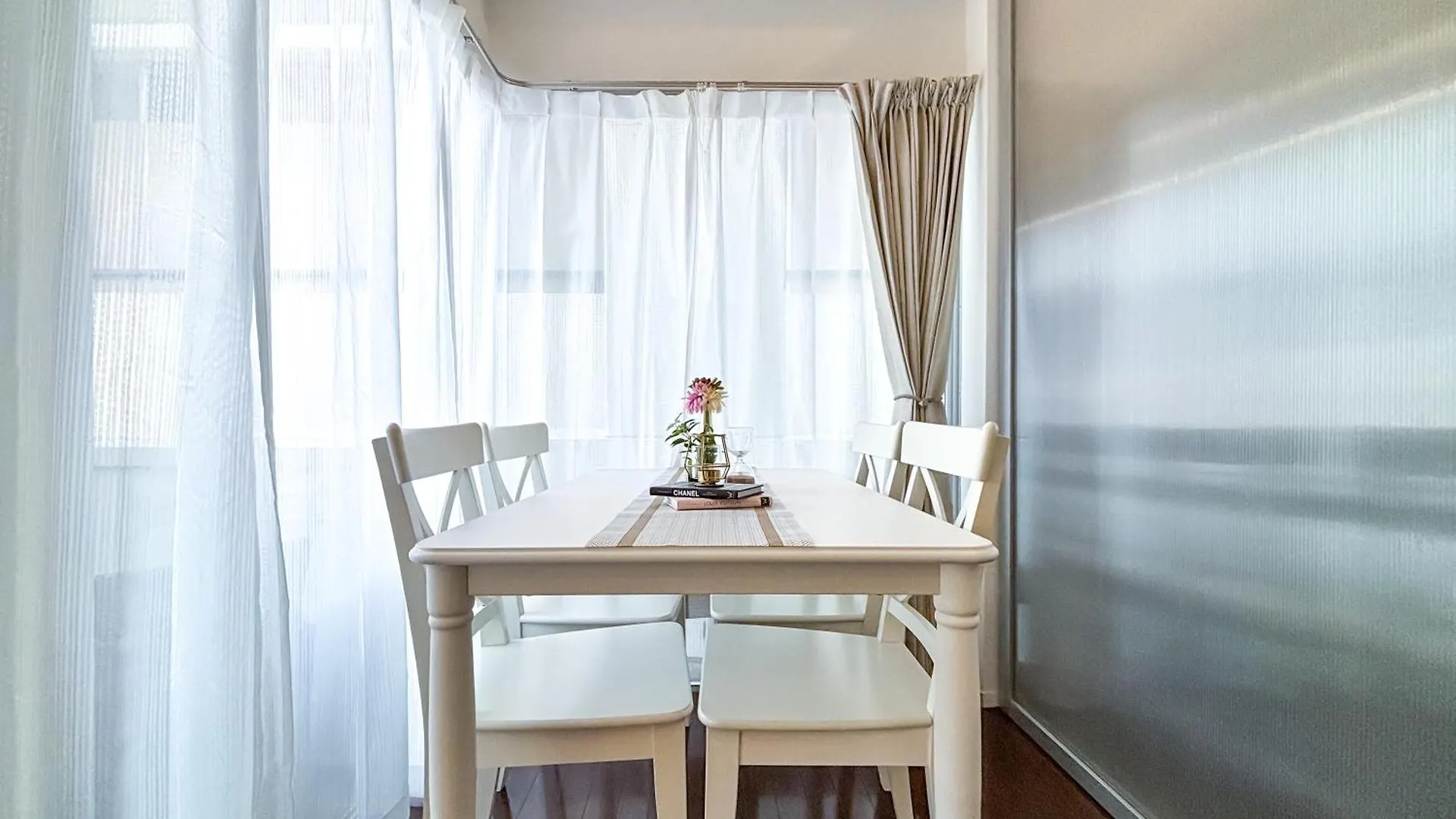 Elle Nippombashi Apartment Osaka